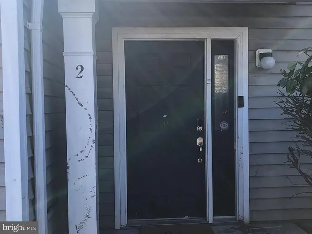 $2,800 | 2 Catalpa Court, Baltimore, MD 21209