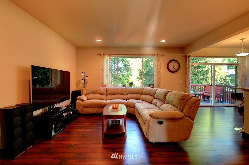20217 3rd Drive Southeast Bothell, WA 98012 - Photo 4 of 17