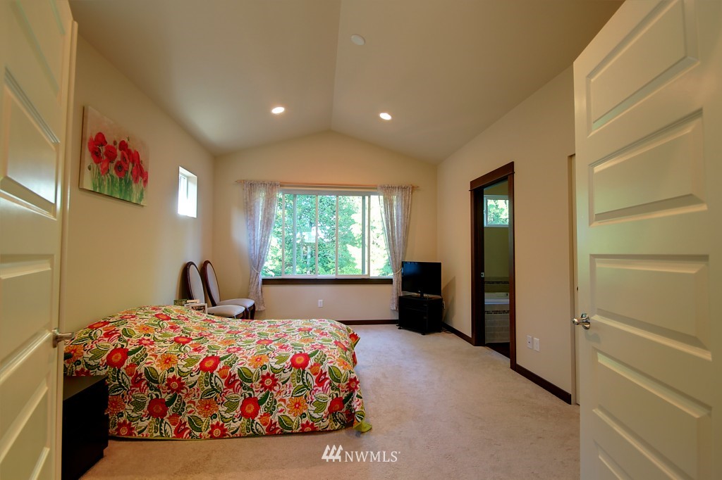20217 3rd Drive Southeast Bothell, WA 98012 - Photo 10 of 17