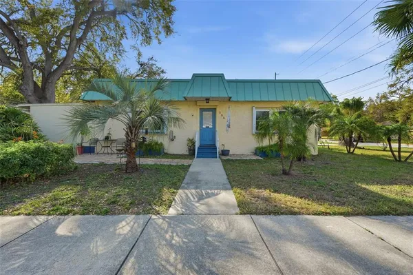 $365,000 | 155 6th Street Northeast, Largo, FL 33770