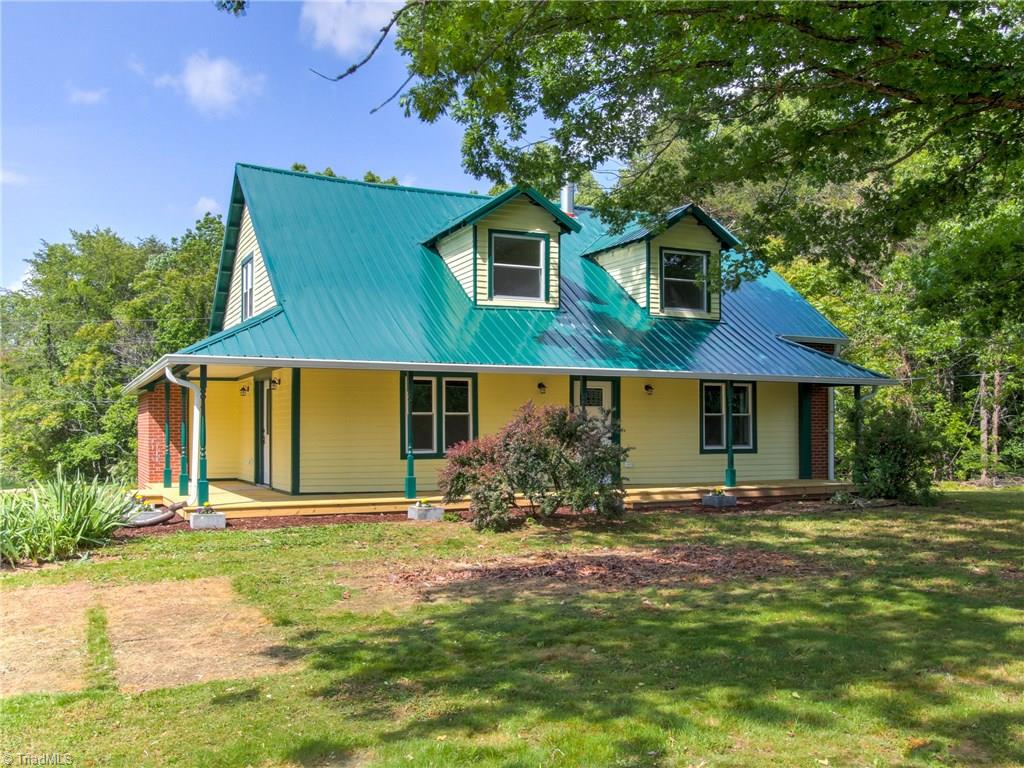 6115 Salem Chapel Road Walnut Cove, NC 27052 - Photo 2 of 27 Gallery Image 2