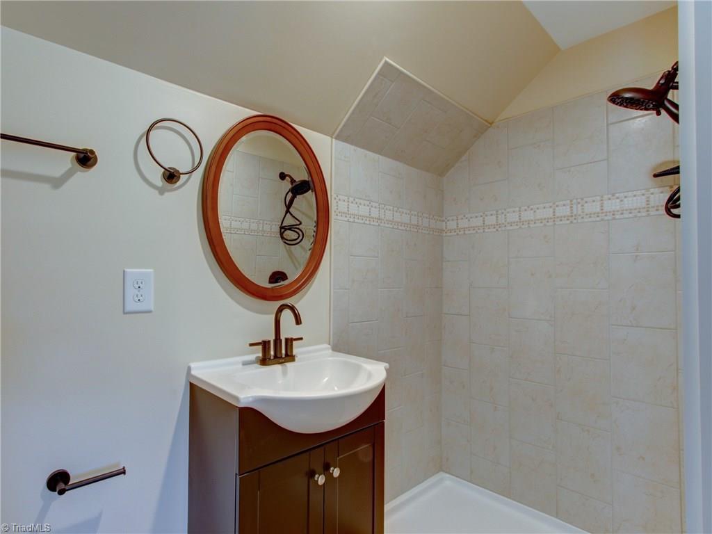 6115 Salem Chapel Road Walnut Cove, NC 27052 - Photo 17 of 27 Gallery Image 17