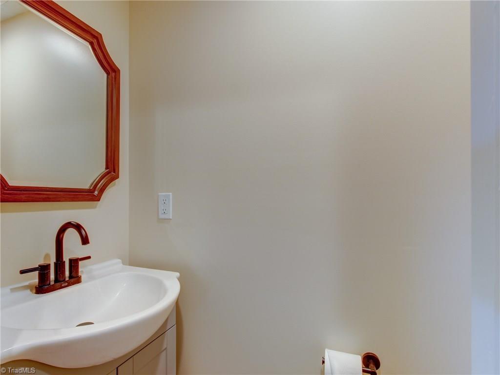 6115 Salem Chapel Road Walnut Cove, NC 27052 - Photo 20 of 27 Gallery Image 20