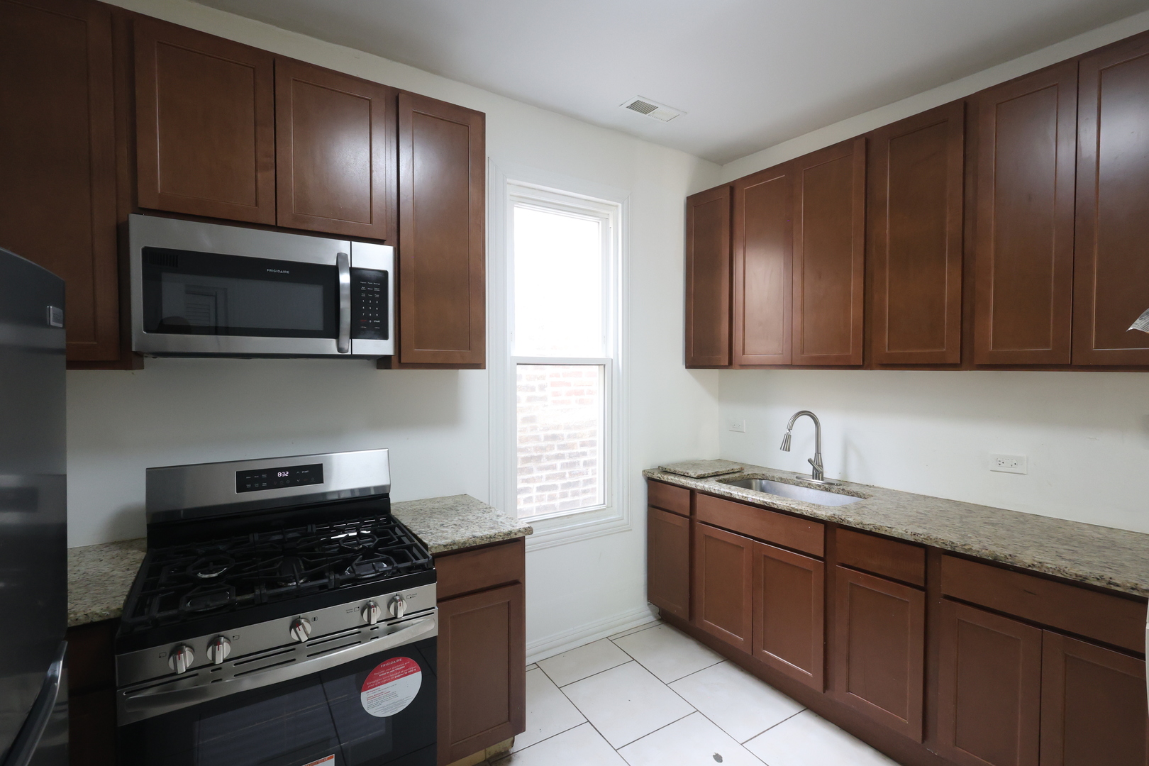 3532 West Van Buren Street, Unit 2 Chicago, IL 60624 - Photo 13 of 19