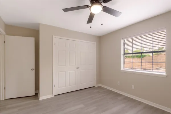 $900 | 600 Palm Street, Unit 13, Huntsville, TX 77340