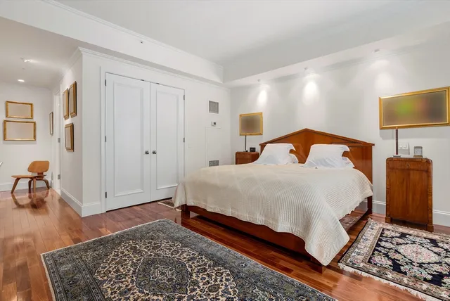 $4,899,000 | 2 Avery Street, Unit 21E, Boston, MA 02111