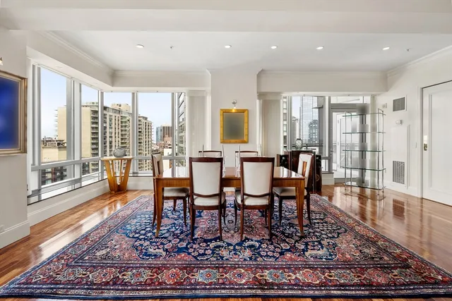 $4,899,000 | 2 Avery Street, Unit 21E, Boston, MA 02111