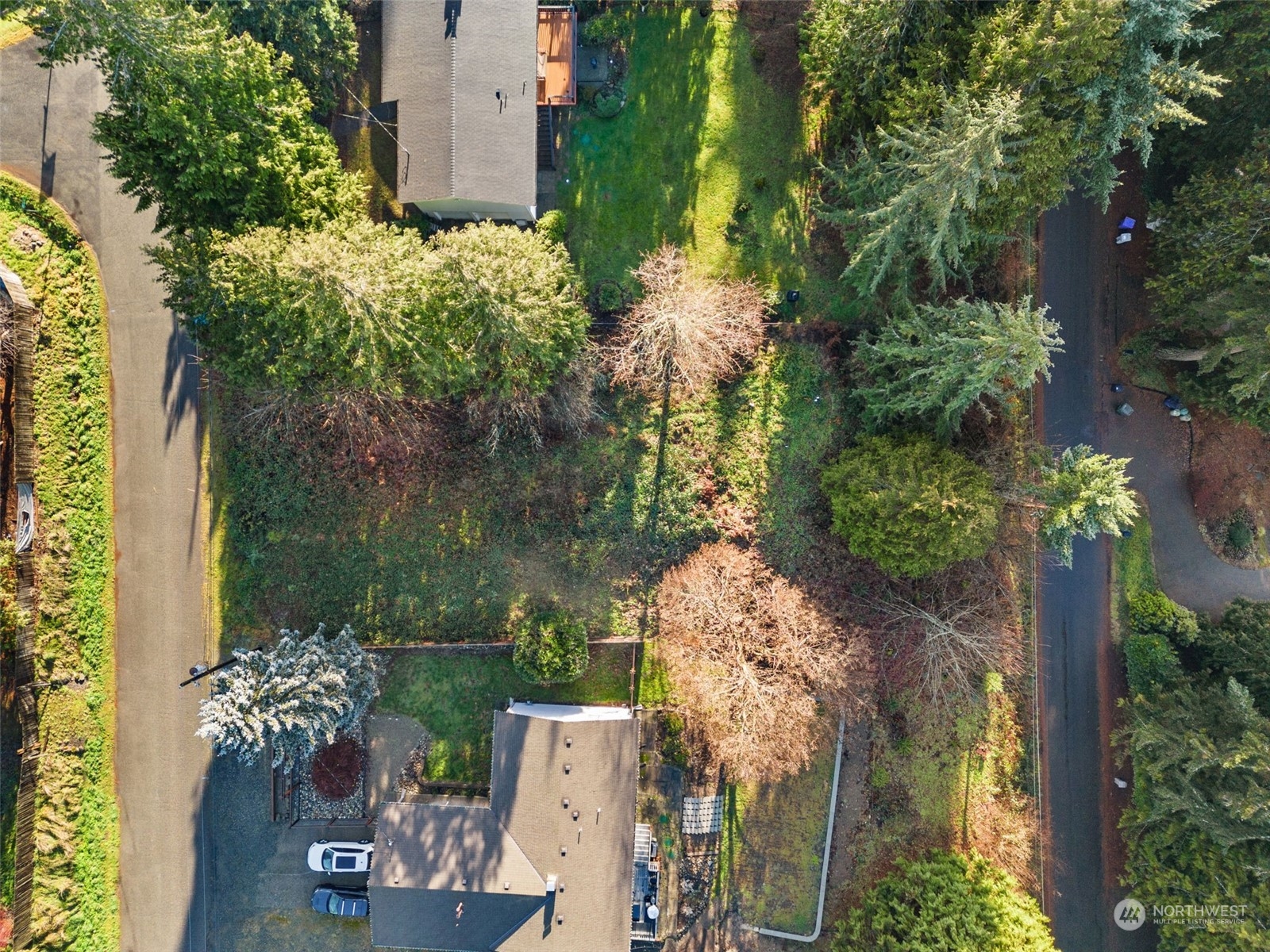 13433 191st Avenue Southeast Renton, WA 98059 - Photo 9 of 17 front view of a house with a yard
