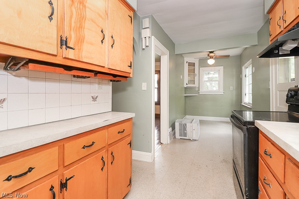 1175 Pomona Road Cleveland Heights, OH 44121 - Photo 12 of 34