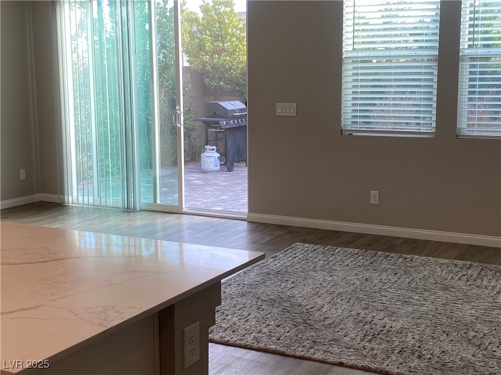 9343 Sully Avenue Las Vegas, NV 89149 - Photo 5 of 27