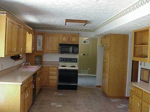 335 South Duffy Road Butler, PA 16001 - Photo 3 of 4 Other.
