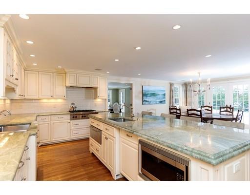 21 Ordway Road Wellesley, MA 02481 - Photo 13 of 24