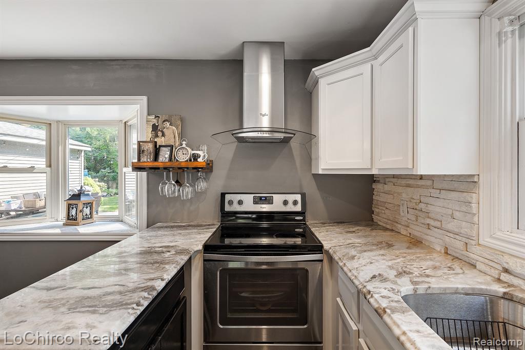 1232 Avon Manor Road Rochester Hills, MI 48307 - Photo 13 of 45