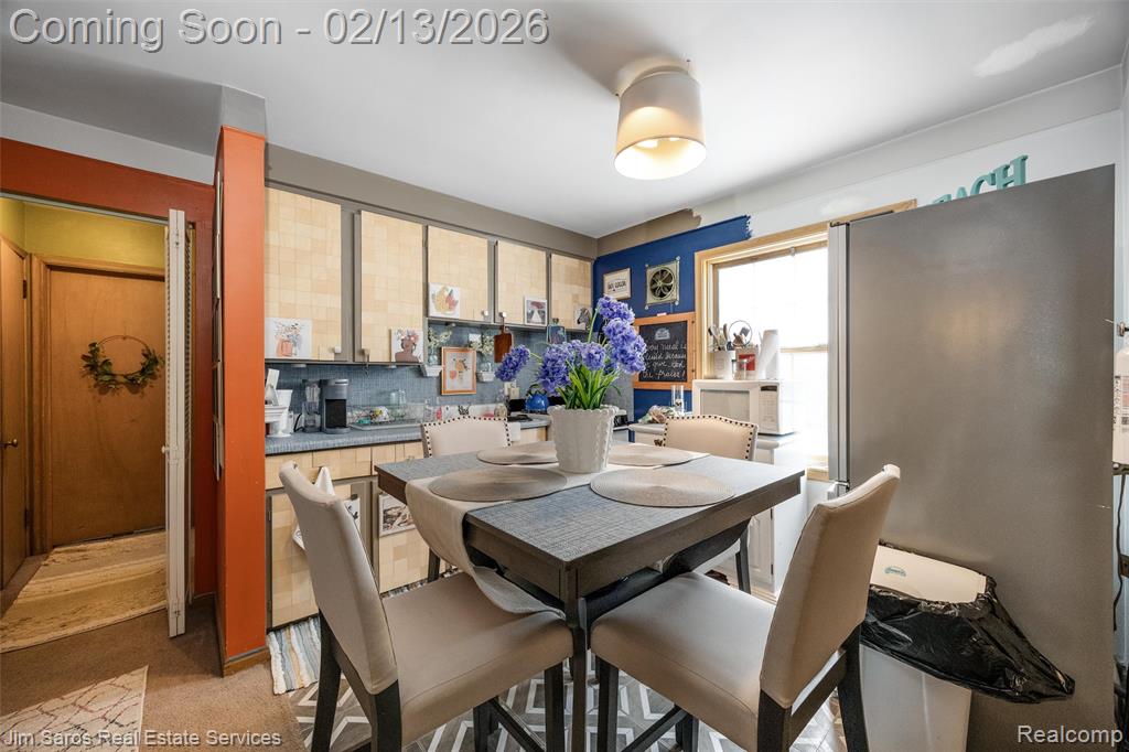 2005 Vernier Road Grosse Pointe Woods, MI 48236 - Photo 4 of 14