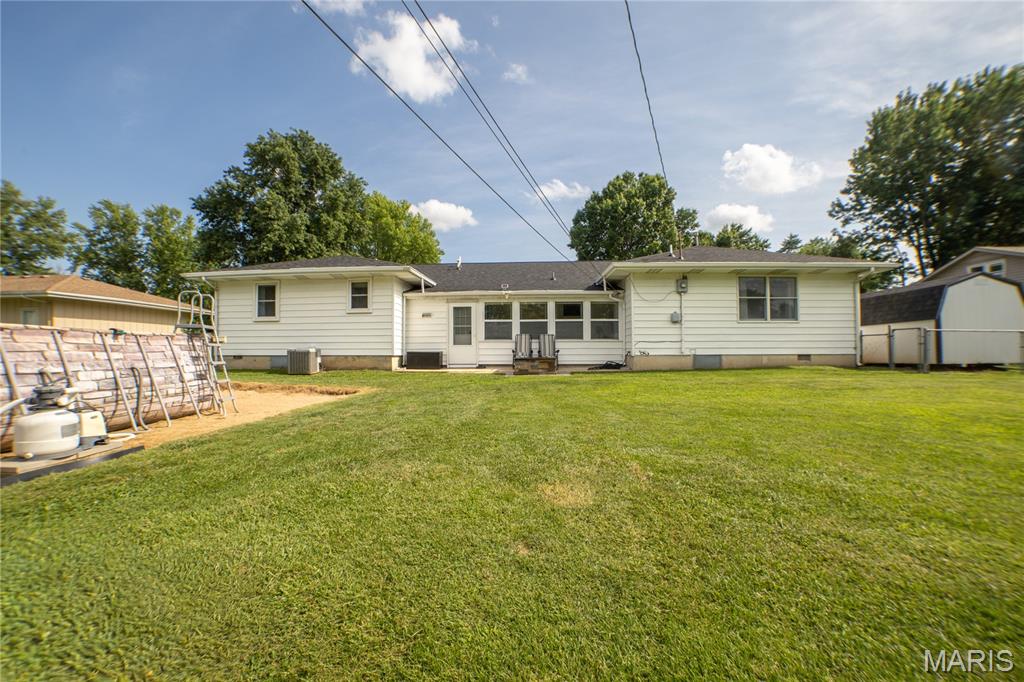 237 Farmers Lane Lebanon, MO 65536 - Photo 35 of 37