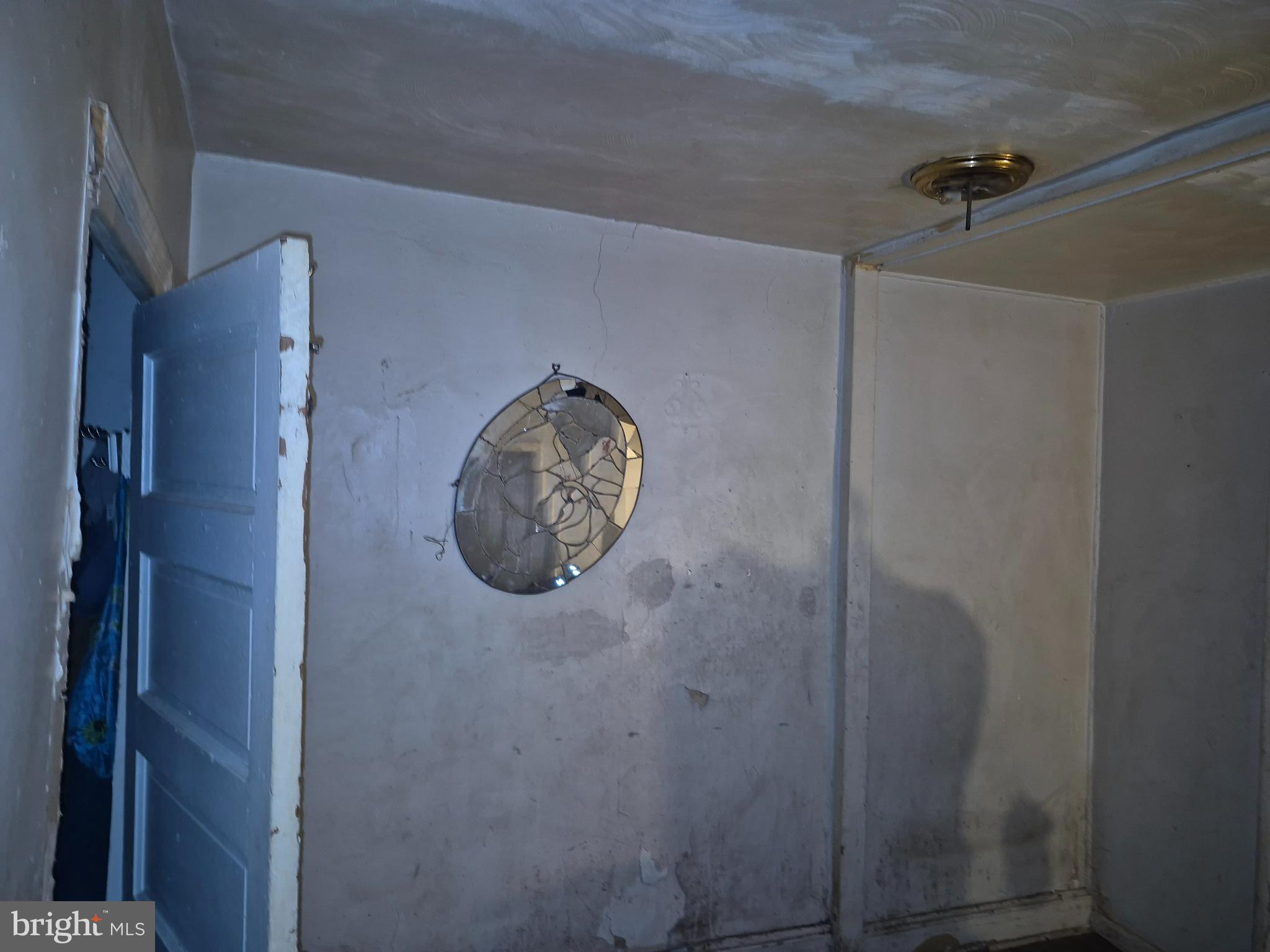 321 South Monroe Street Baltimore, MD 21223 - Photo 3 of 18