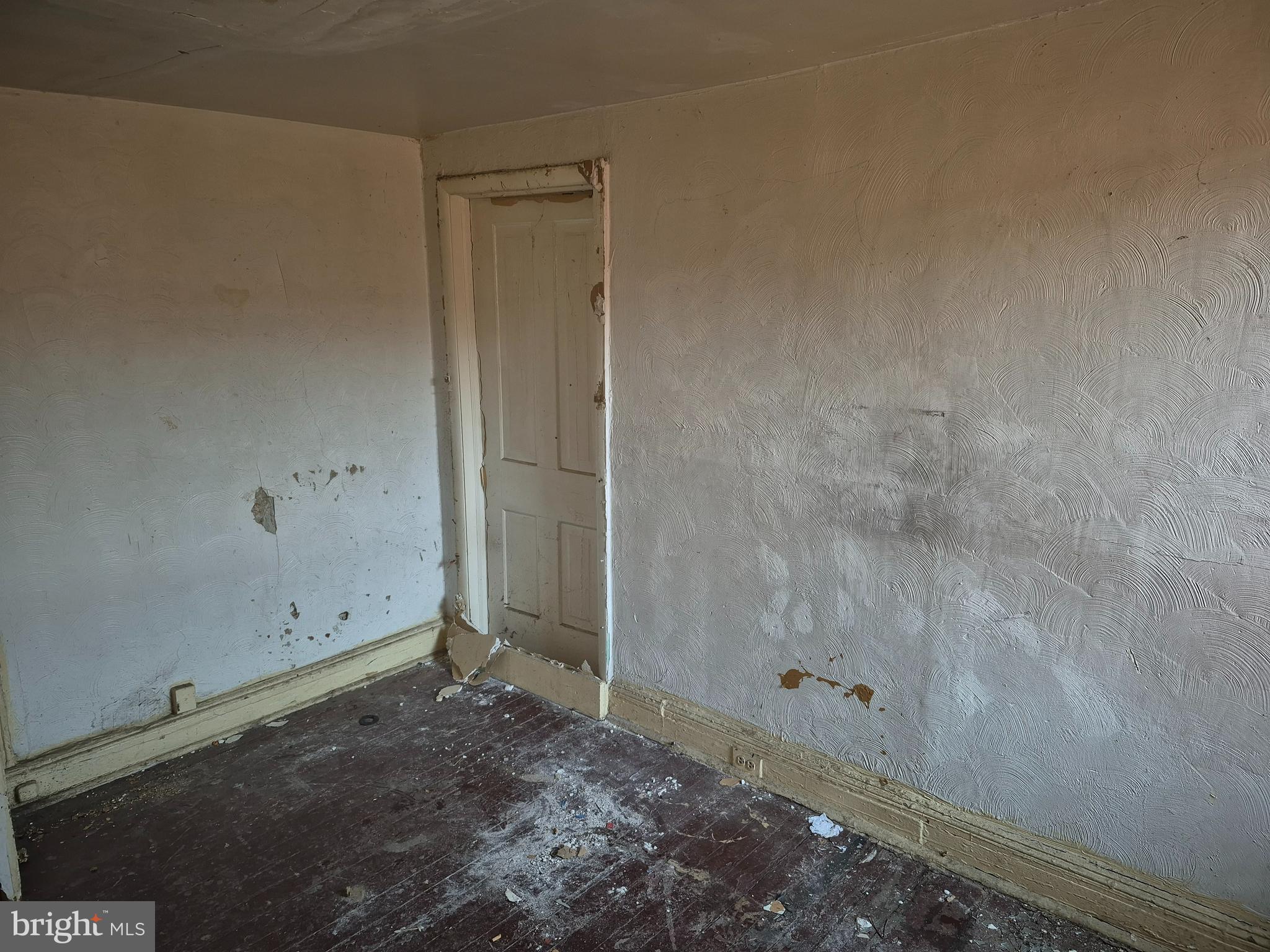 321 South Monroe Street Baltimore, MD 21223 - Photo 4 of 18