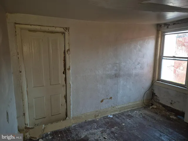 $10,000 | 321 South Monroe Street, Baltimore, MD 21223