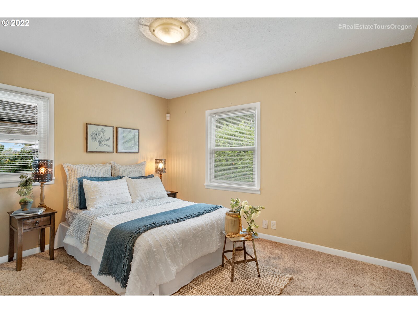 1908 Southeast River Road Hillsboro, OR 97123 - Photo 14 of 28 Gallery Image 14