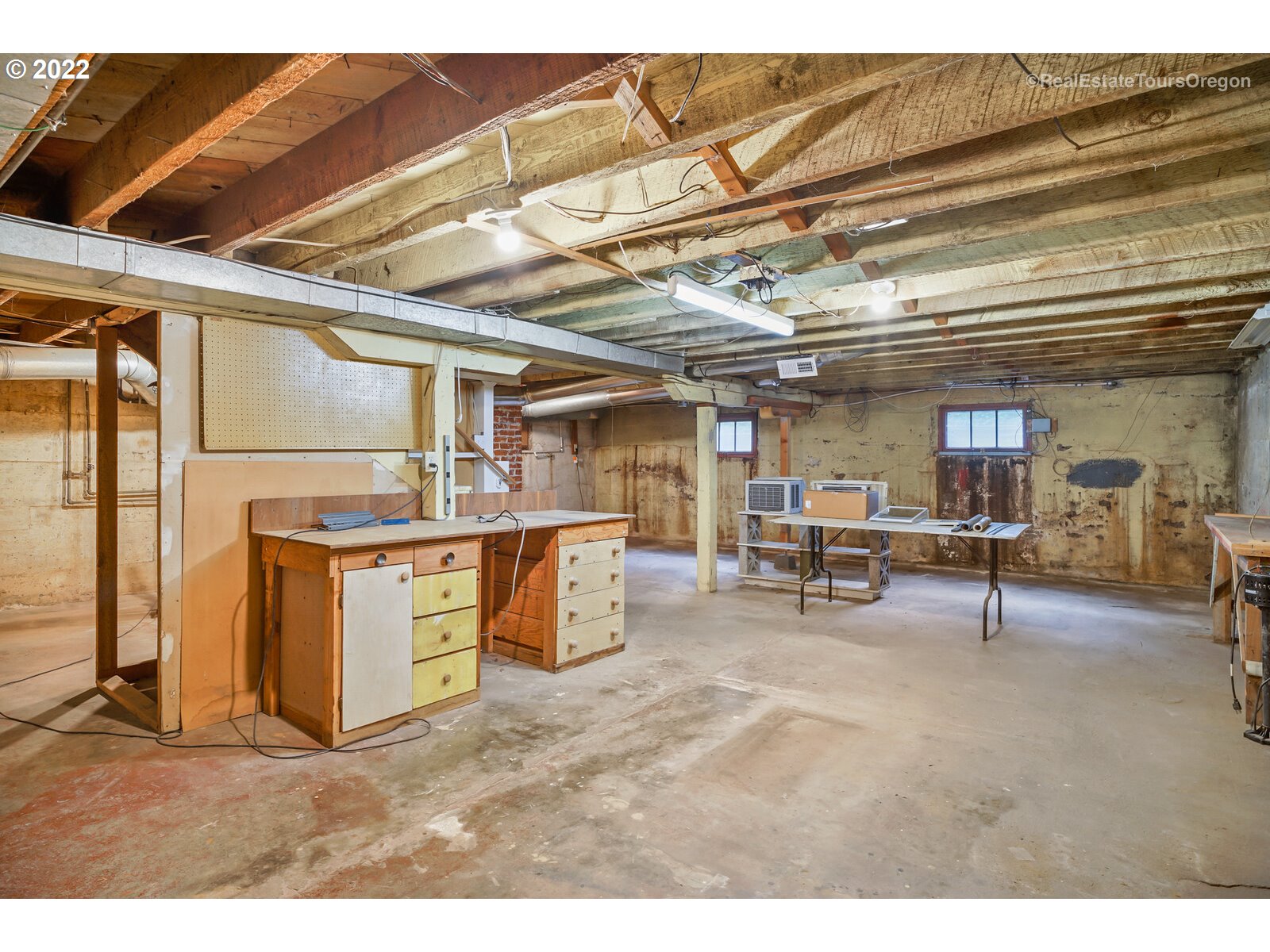 1908 Southeast River Road Hillsboro, OR 97123 - Photo 23 of 28 Gallery Image 23
