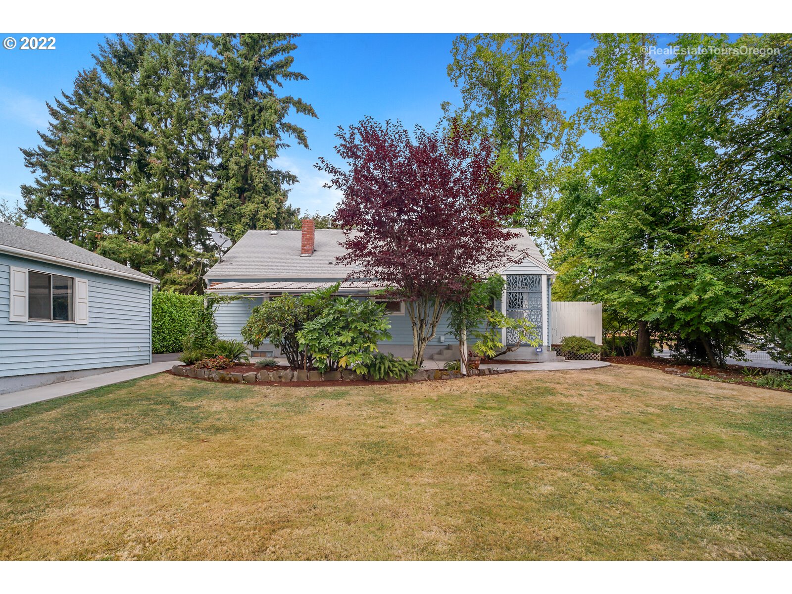1908 Southeast River Road Hillsboro, OR 97123 - Photo 28 of 28 Gallery Image 28