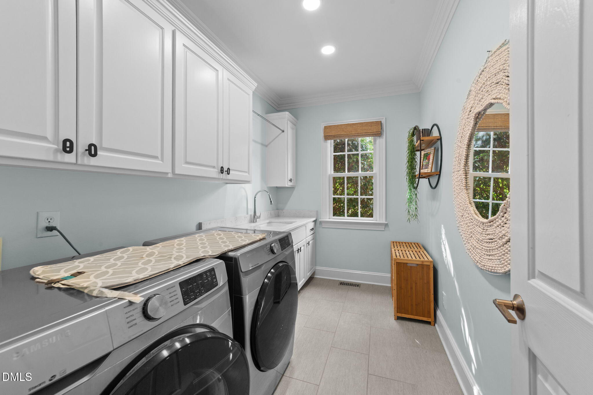 4036 Chaumont Drive Apex, NC 27539 - Photo 26 of 81 44-web-or-mls-VB4A2623