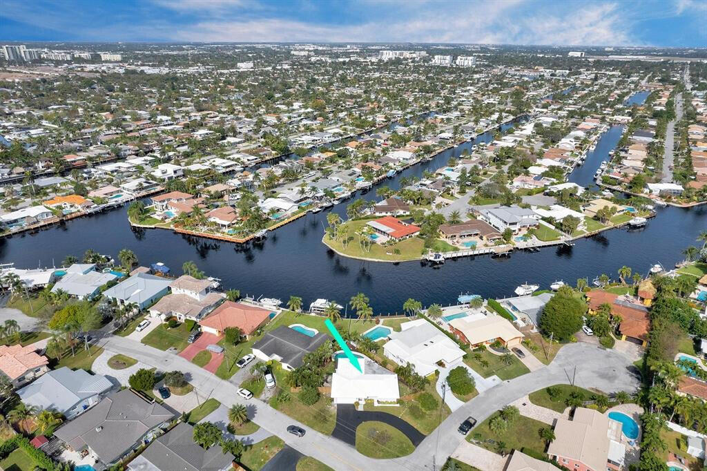 999 Southeast 6th Terrace Pompano Beach, FL 33060 - Photo 3 of 25 an aerial view of a house