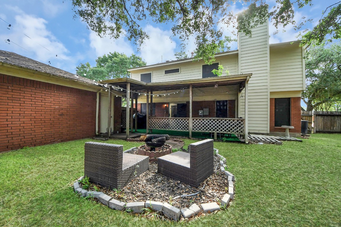 3925 Spring Crest Court Pearland, TX 77584 - Photo 37 of 39