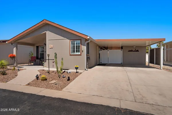 $230,000 | 8840 East Sunland Avenue, Unit OFC, Mesa, AZ 85208