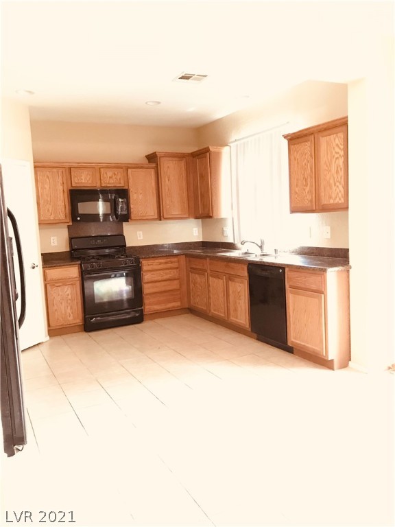 2717 Rimbaud Street Henderson, NV 89044 - Photo 6 of 18