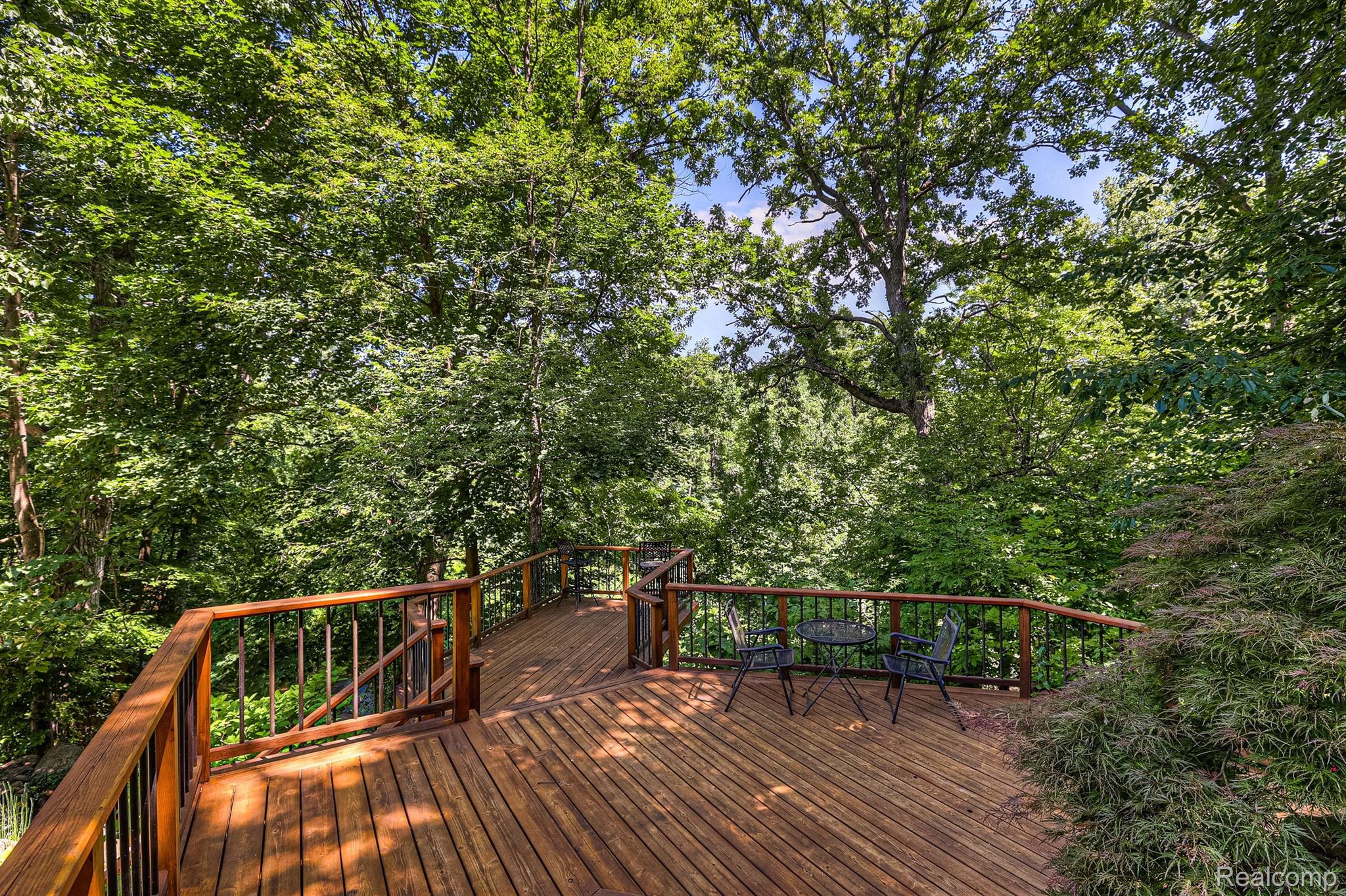1701 Washington Road Rochester, MI 48306 - Photo 7 of 44 Gallery Image 7