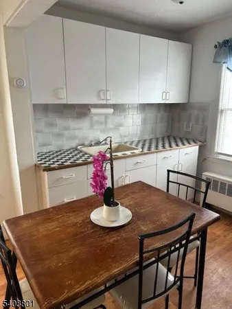 $1,650 | 9 Madison Street, Newton, NJ 07860