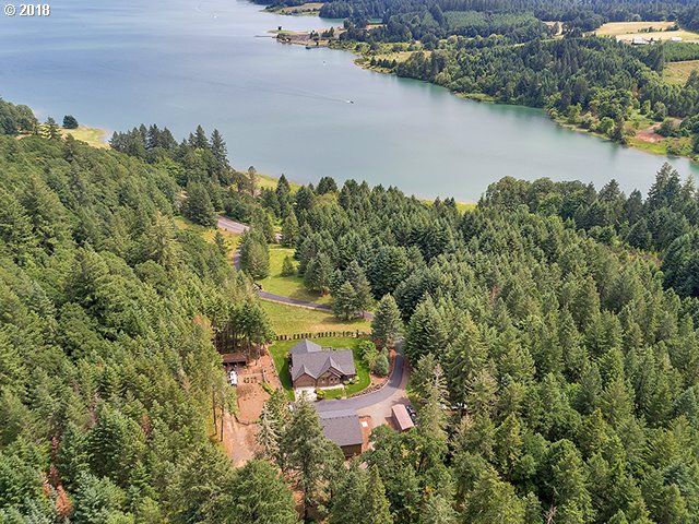 54087 Southwest Scoggins Valley Road Gaston, OR 97119 - Photo 8 of 32 Gallery Image 8
