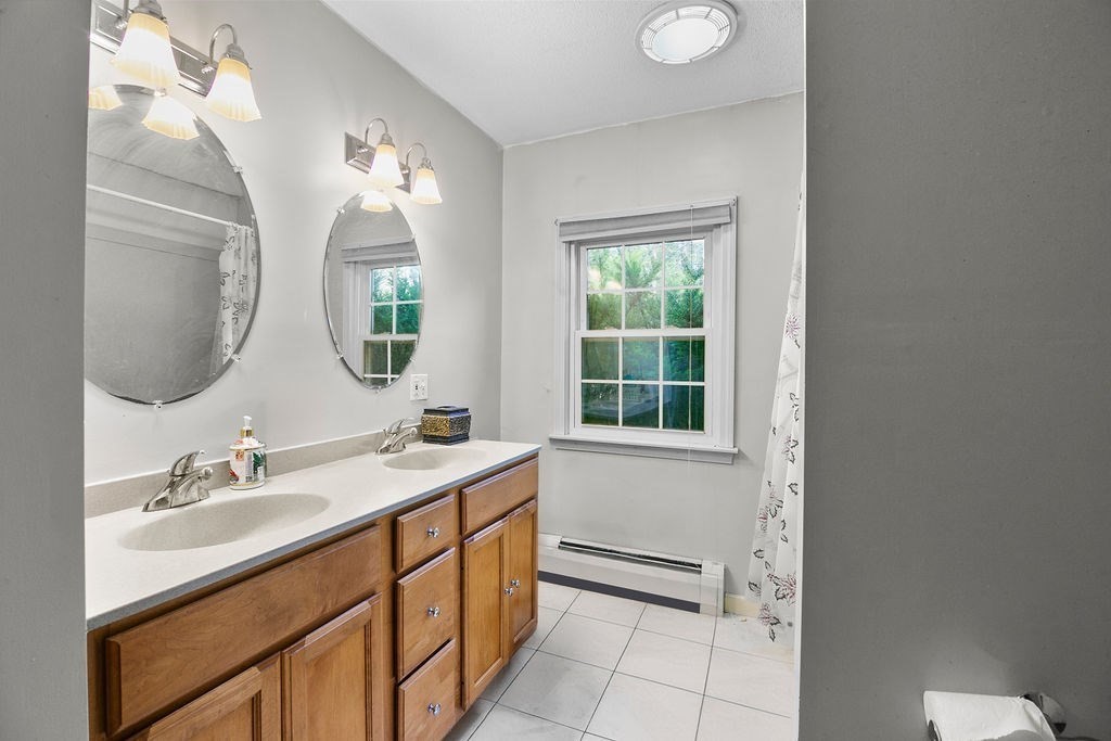 133 Monastery Avenue West Springfield, MA 01089 - Photo 14 of 22 Gallery Image 14