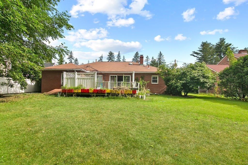 133 Monastery Avenue West Springfield, MA 01089 - Photo 5 of 22 Gallery Image 5