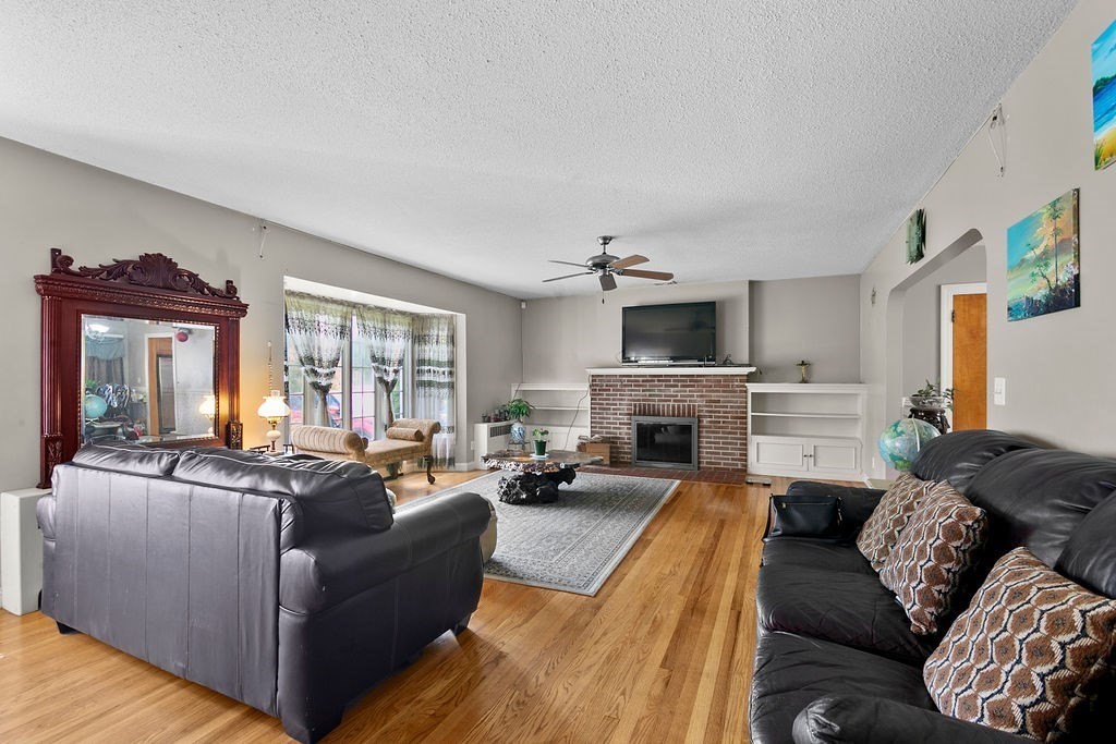 133 Monastery Avenue West Springfield, MA 01089 - Photo 7 of 22 Gallery Image 7