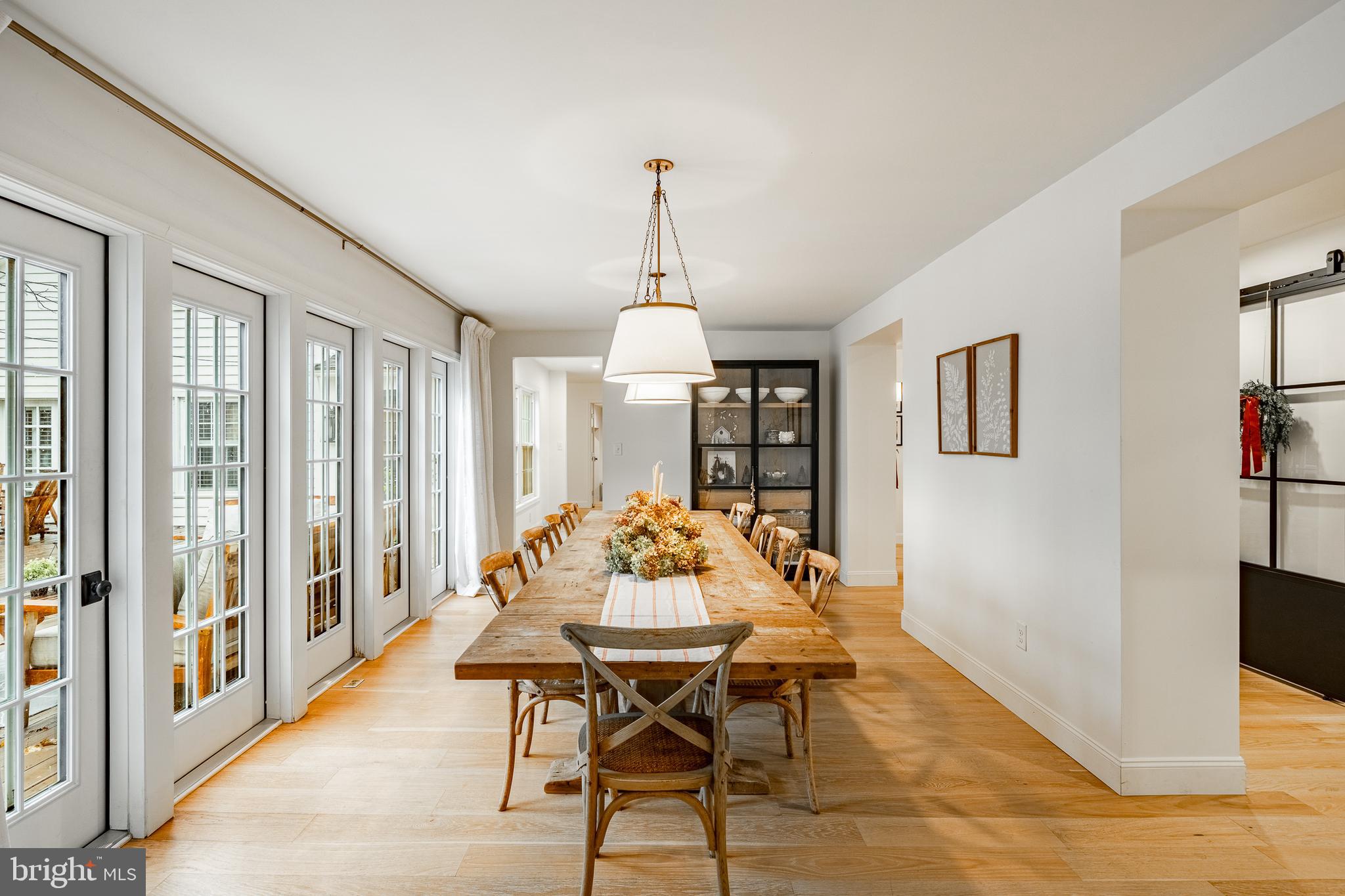 504 Kennett Pike Chadds Ford, PA 19317 - Photo 12 of 75 a dining room with furniture and window