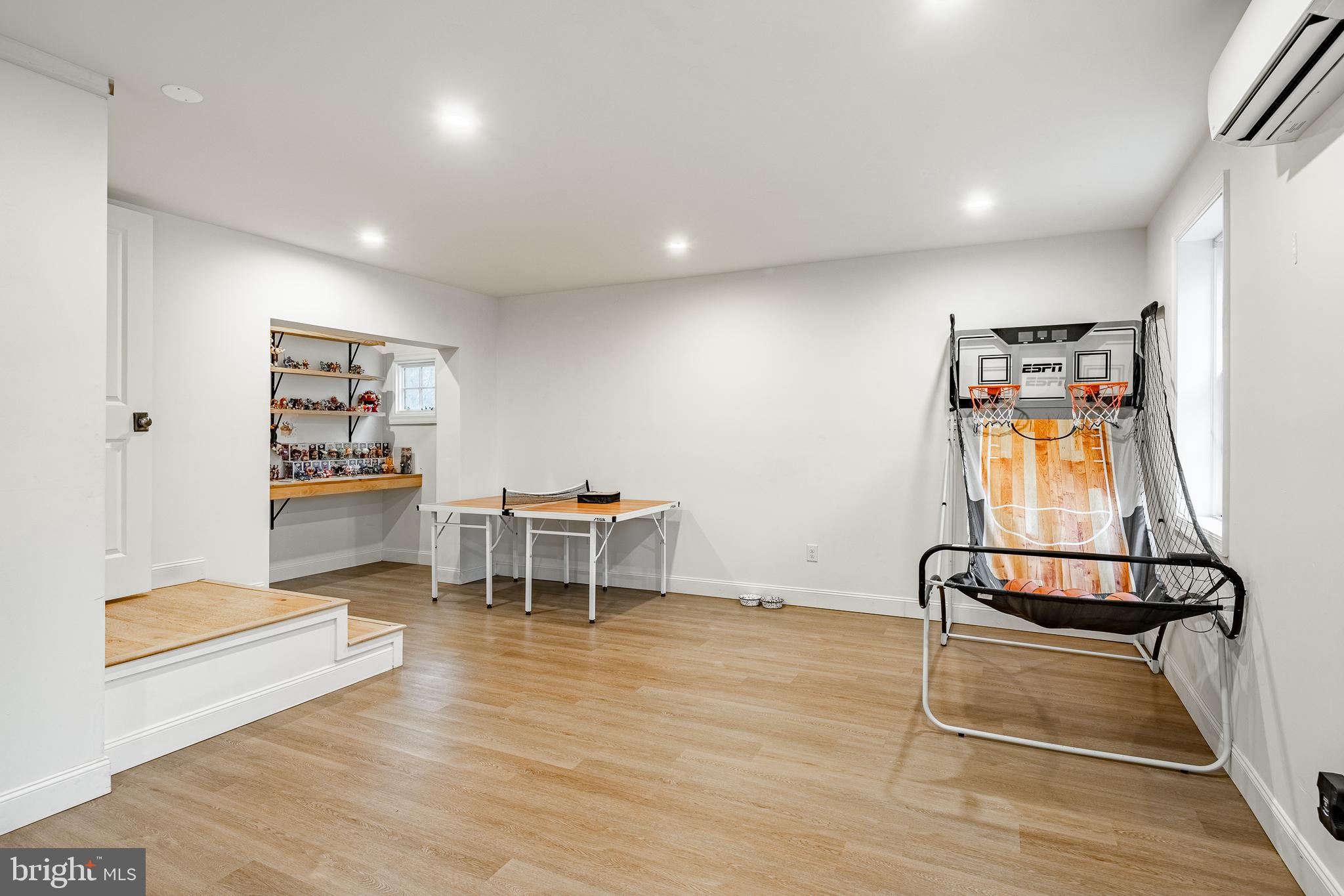 504 Kennett Pike Chadds Ford, PA 19317 - Photo 32 of 75 a view of a room with gym equipment