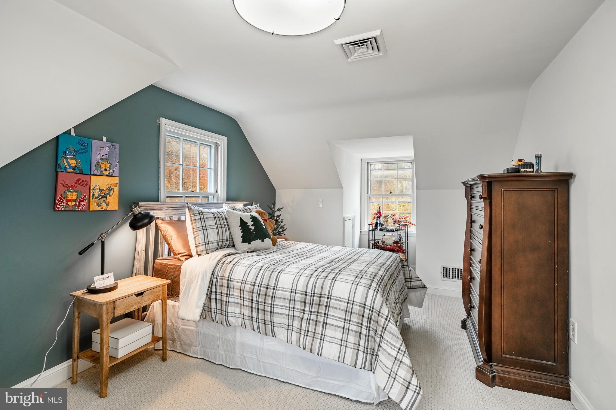 504 Kennett Pike Chadds Ford, PA 19317 - Photo 48 of 75 a bedroom with a bed and a dresser in it