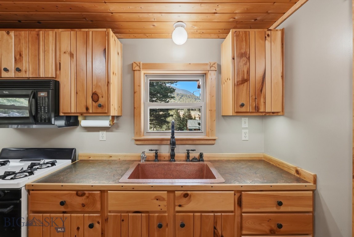 1105 South Boulder Road Cardwell, MT 59721 - Photo 18 of 63 Gallery Image 18