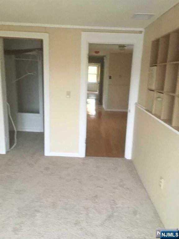 24 Hackett Place, Unit 2 Rutherford, NJ 07070 - Photo 4 of 10