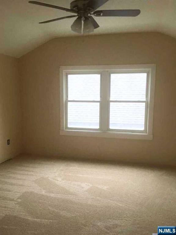 24 Hackett Place, Unit 2 Rutherford, NJ 07070 - Photo 7 of 10