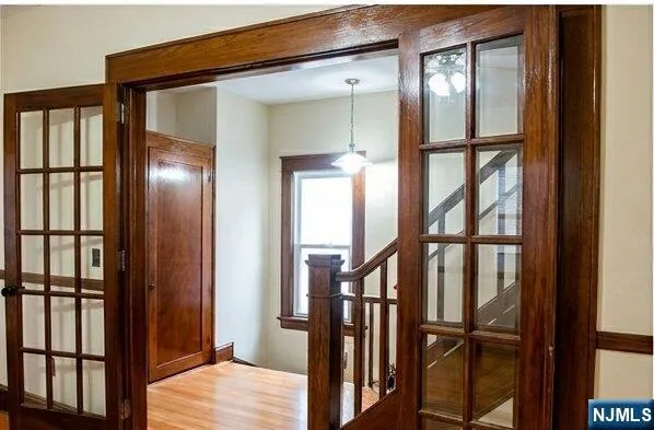 $3,400 | 24 Hackett Place, Unit 2, Rutherford, NJ 07070