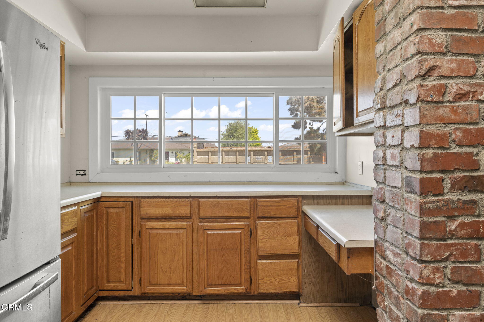 1306 West Hemlock Street Oxnard, CA 93033 - Photo 6 of 21 32-web-or-mls-UpmarketMedia-1306WHem-124