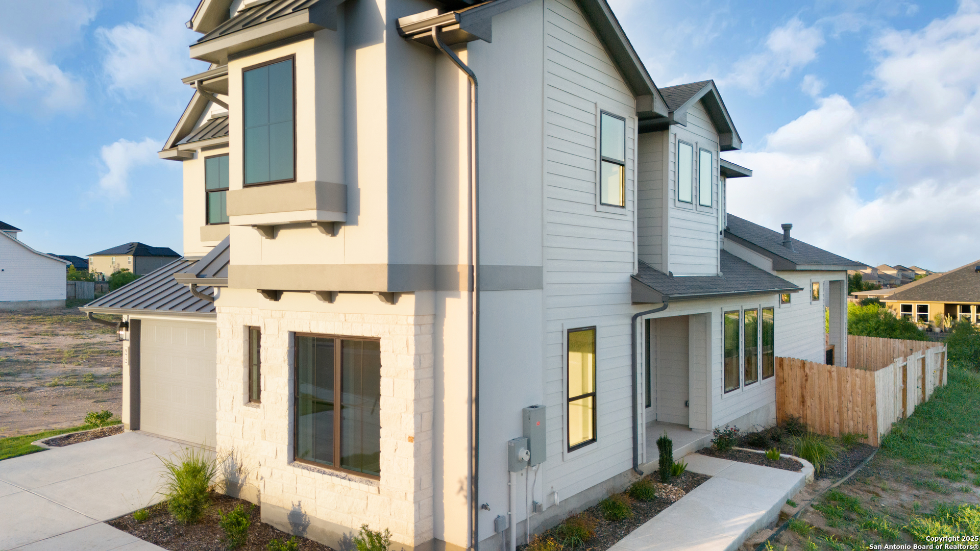 972 Nolte Bend Seguin, TX 78155 - Photo 4 of 65 front view of a house with a yard