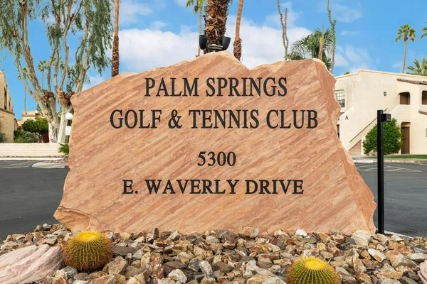 $289,000 | 5300 East Waverly Drive, Unit M4115, Palm Springs, CA 92264