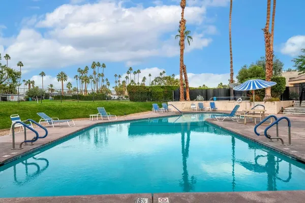 $289,000 | 5300 East Waverly Drive, Unit M4115, Palm Springs, CA 92264