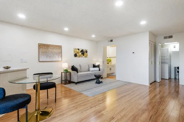 $289,000 | 5300 East Waverly Drive, Unit M4115, Palm Springs, CA 92264