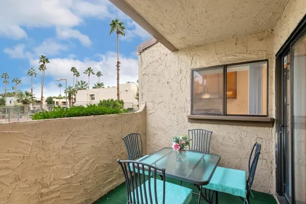 $289,000 | 5300 East Waverly Drive, Unit M4115, Palm Springs, CA 92264