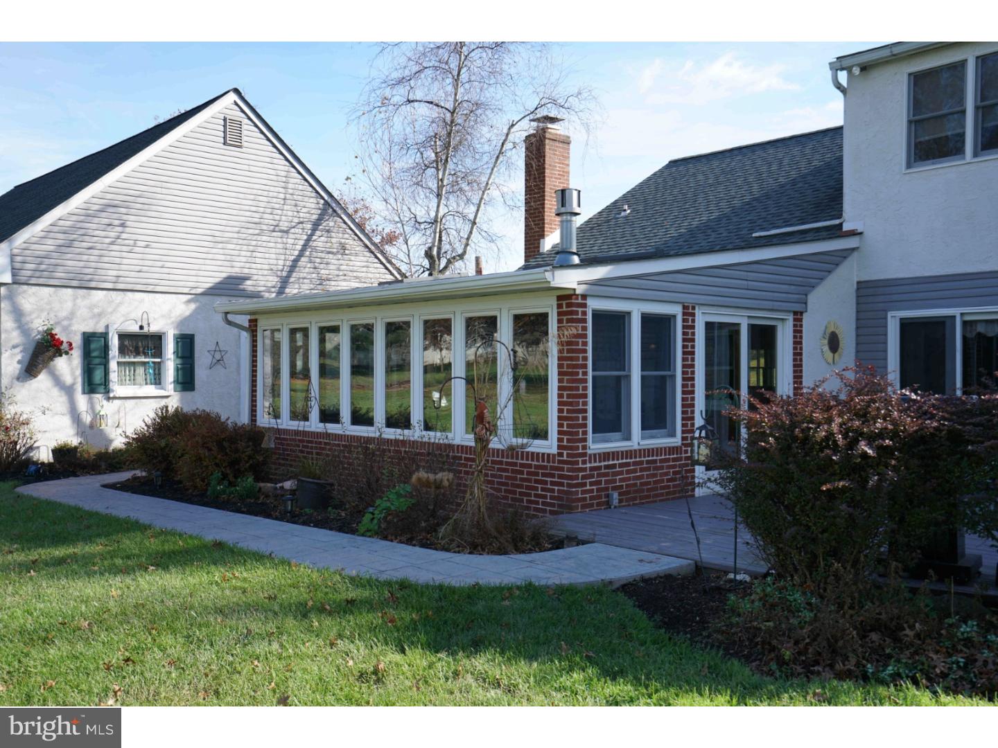 719 Lower Road Souderton, PA 18964 - Photo 19 of 25 Exterior Back